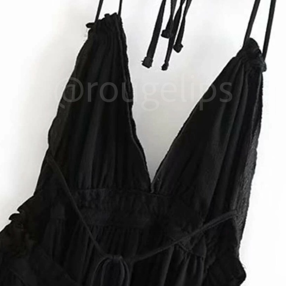 Backless Babydoll Short Dress in Black - Picture 4 of 12